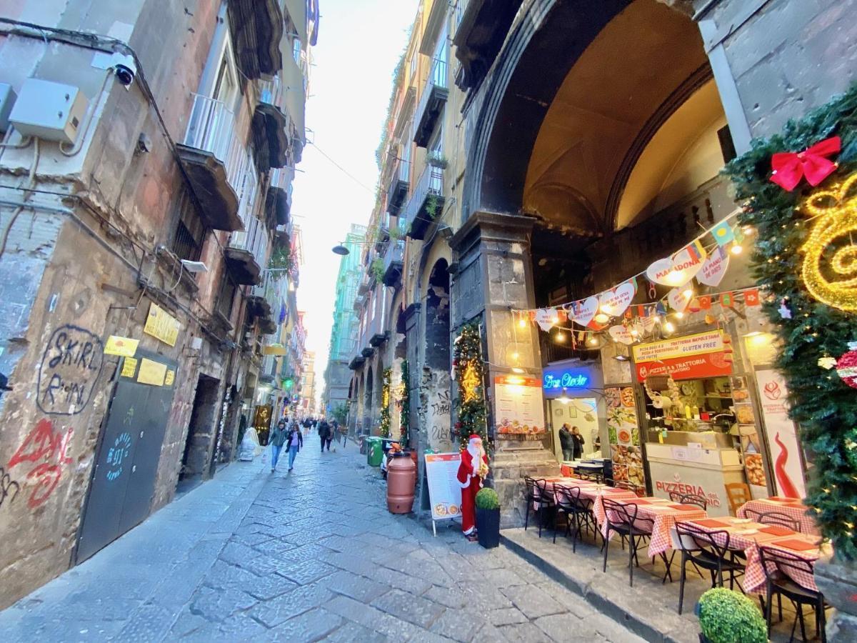 Al Decumano Holiday Неаполь Экстерьер фото