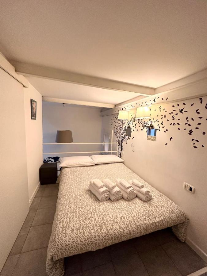Al Decumano Holiday Неаполь Экстерьер фото